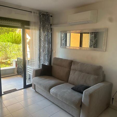 Appartement Rdc En Residence Avec Piscine Cannes Eksteriør billede