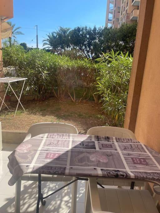 Appartement Rdc En Residence Avec Piscine Cannes Eksteriør billede